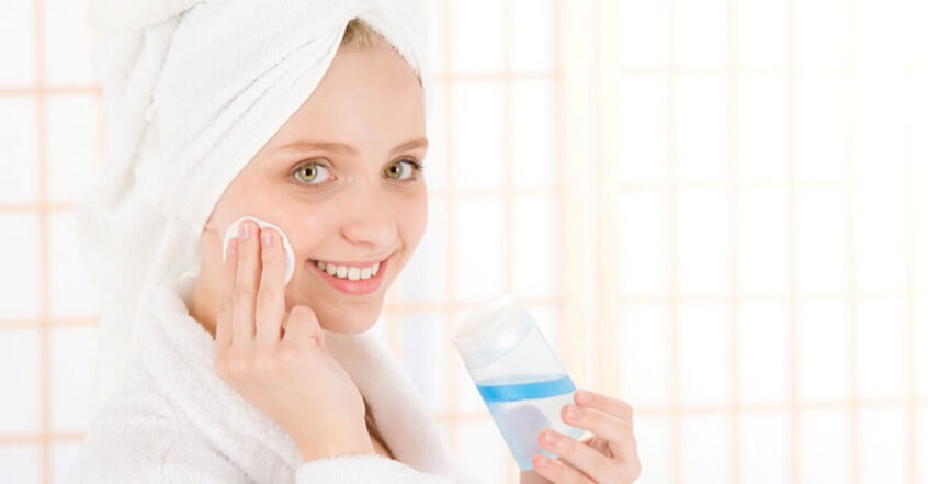 Làm sạch da là bước quan trọng trong quy trình chăm sóc da - Hoa Thiên Thảo